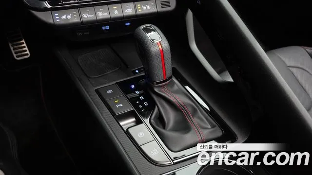 Hyundai Avante CN7 — Фото автомобиля 8