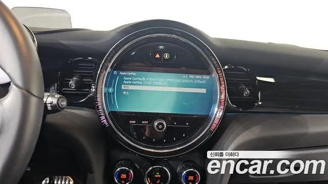 Mini Cooper — Фото автомобиля 14