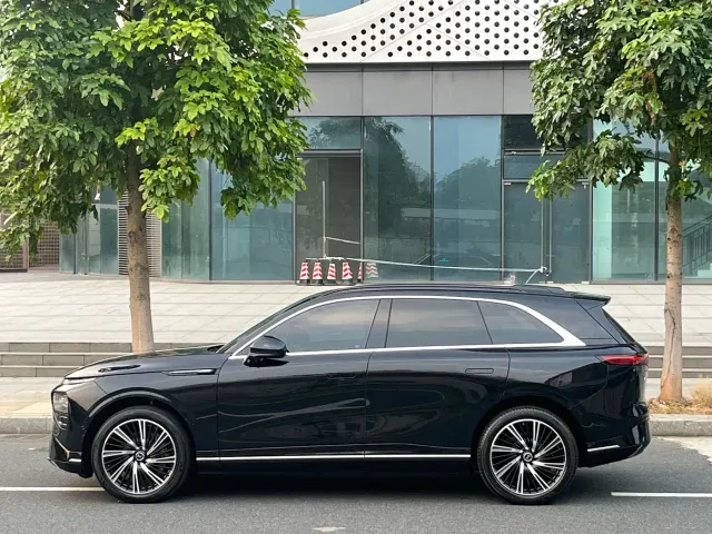 Xpeng G9 — Фото автомобиля 7