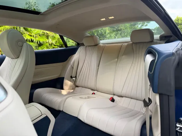 Mercedes-Benz E-Class — Фото автомобиля 9