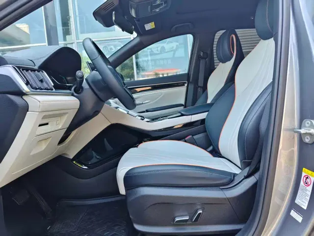 BYD Song PLUS — Фото автомобиля 4