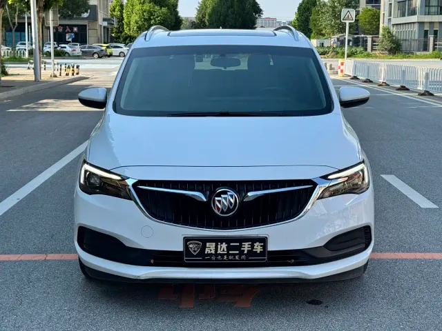 Buick GL6 — Фото автомобиля 2