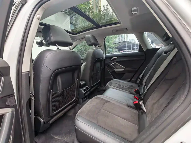 Audi Q3 — Фото автомобиля 19