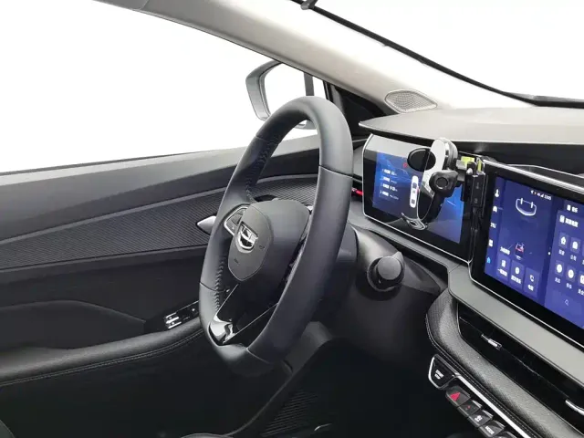 Geely Binrui — Фото автомобиля 22