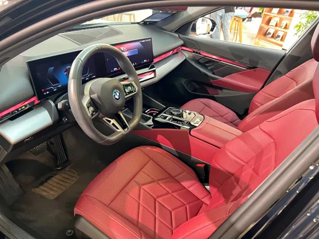 BMW i5 — Фото автомобиля 7