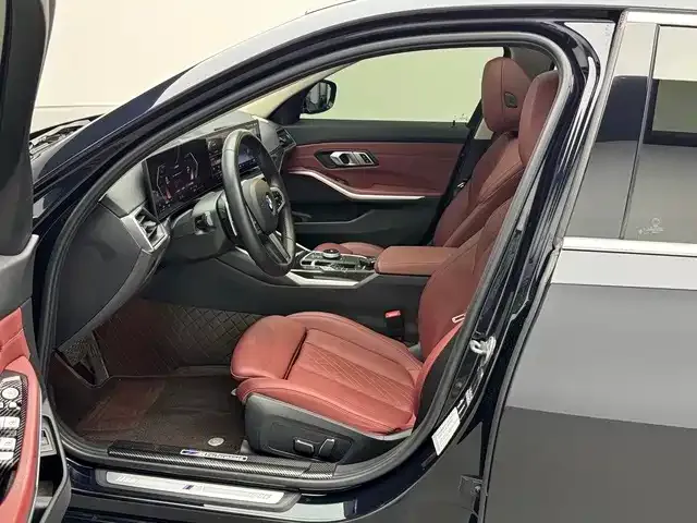 BMW 3 Series — Фото автомобиля 9