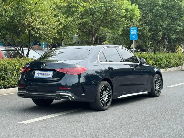 Mercedes-Benz C-Class — Фото автомобиля 4