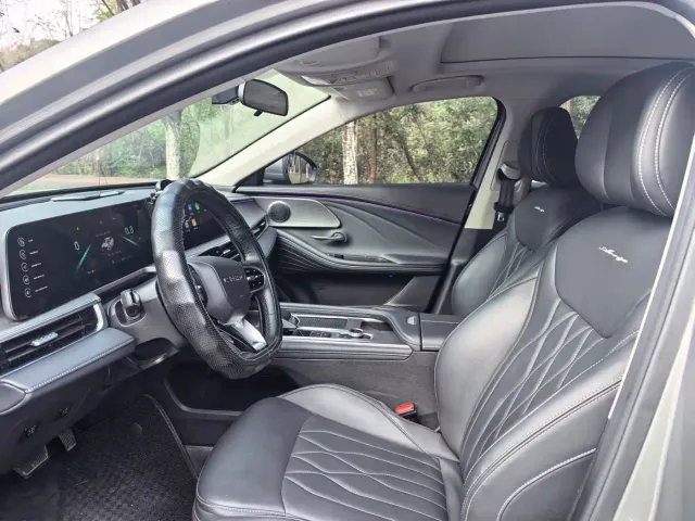 Chery Arrizo 8 — Фото автомобиля 7