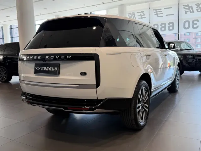 Land Rover Range Rover — Фото автомобиля 27
