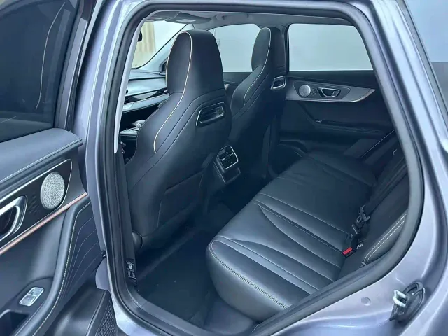 Chery Omoda 5 — Фото автомобиля 5
