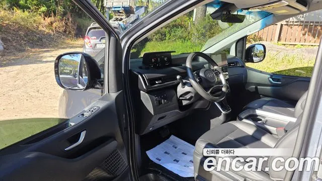 Hyundai Staria — Фото автомобиля 15