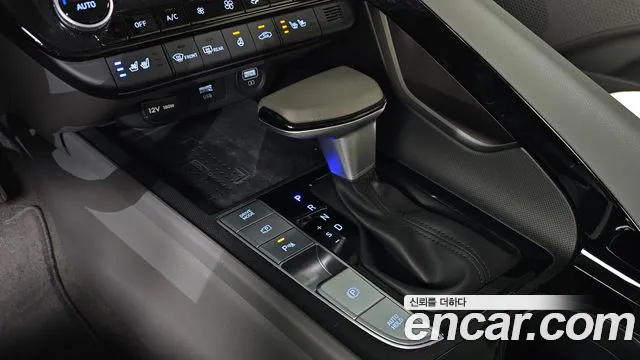 Hyundai Avante CN7 — Фото автомобиля 12