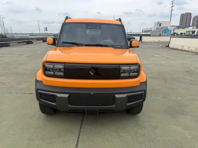 Baojun Yep — Фото автомобиля 2