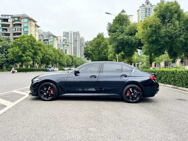 BMW i3 — Фото автомобиля 5