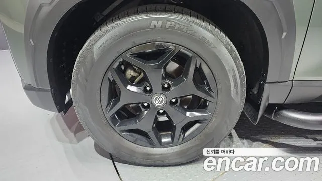 KG_Mobility_Ssangyong Rexton Новый Rexton Sport Khan Дизель 2.2 4WD — Фото автомобиля 5