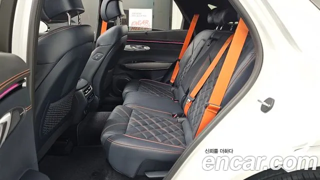 Genesis GV70 2.5T Бензин 2WD — Фото автомобиля 11