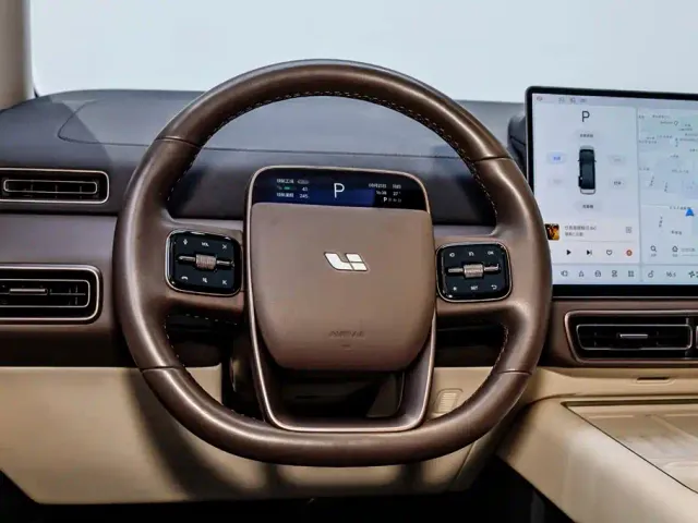 Li Auto Li Auto MEGA 2024 Ultra — Фото автомобиля 18