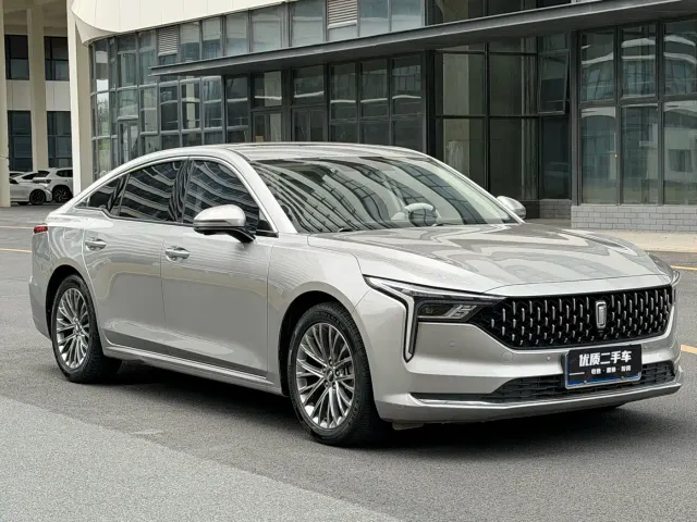 Bestune B70 — Фото автомобиля 3