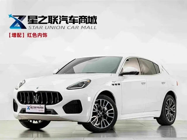 Фотография автомобиля — Maserati Grecale