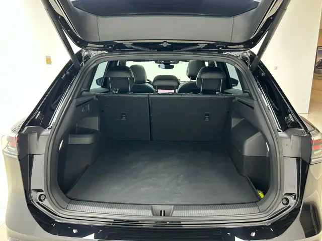 Volkswagen Tiguan L — Фото автомобиля 13