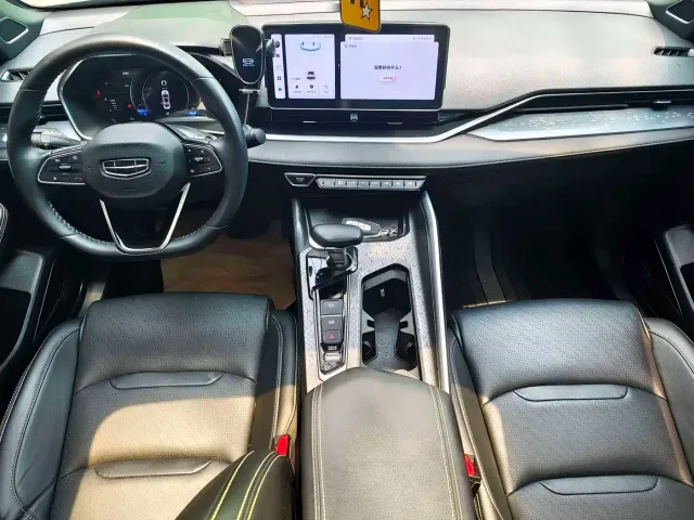 Geely Xingrui — Фото автомобиля 5