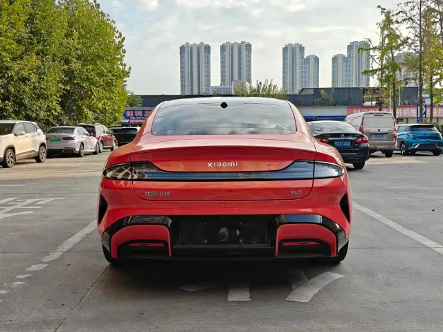 Xiaomi SU7 — Фото автомобиля 5
