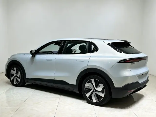 Deepal S05 — Фото автомобиля 20