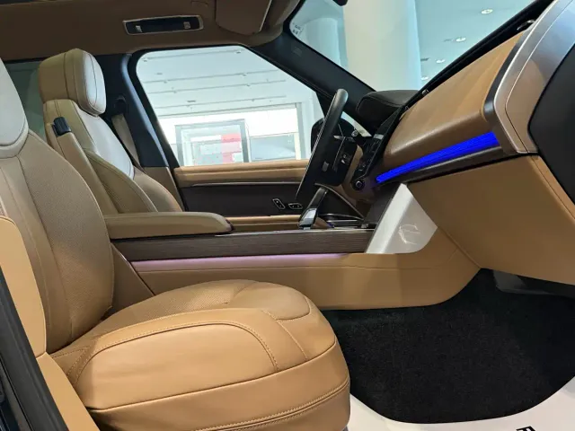 Land Rover Range Rover — Фото автомобиля 18