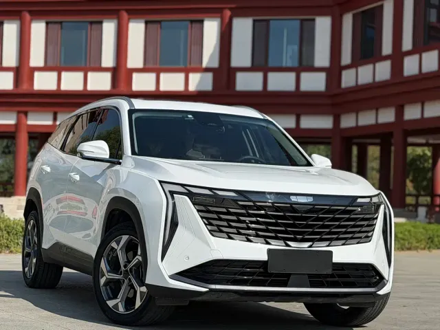 Geely Boyue L — Фото автомобиля 3