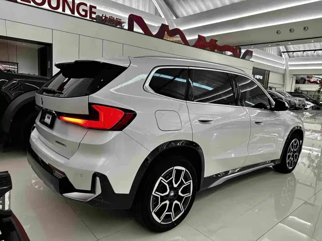 BMW X1 — Фото автомобиля 6