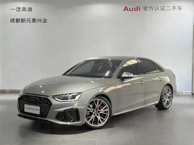 Фотография автомобиля — Audi S4
