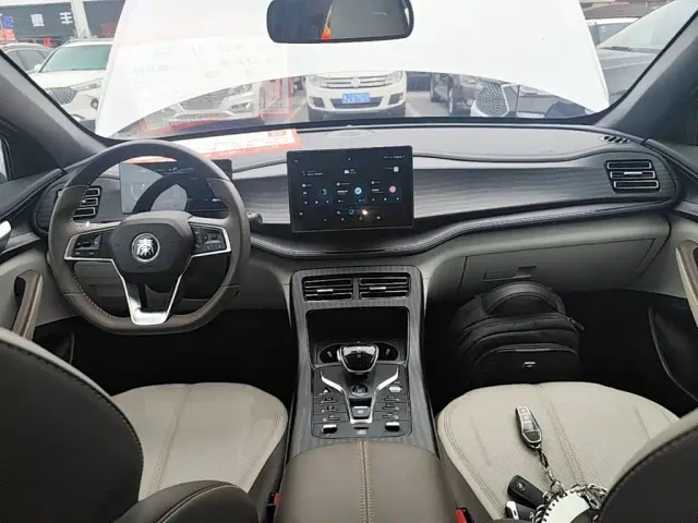BYD Qin PLUS — Фото автомобиля 9