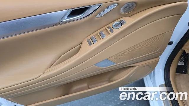 Genesis G80 RG3 — Фото автомобиля 13