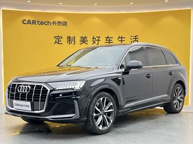 Фотография автомобиля — Audi Q7