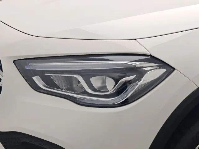 Mercedes-Benz GLA-Class — Фото автомобиля 8