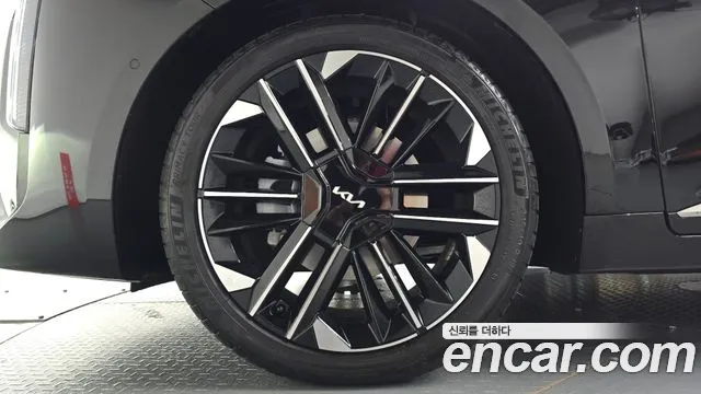 Kia K8 (New) Hybrid — Фото автомобиля 5