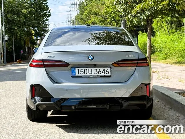 BMW 5-Series 5 серия (G60) 530i xDrive M Sport Pro Special Edition — Фото автомобиля 2