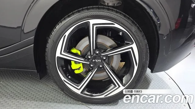 Kia EV6 — Фото автомобиля 20