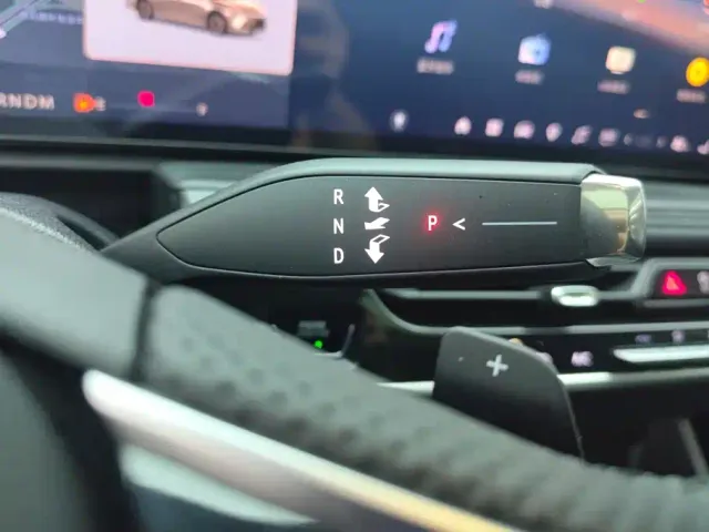 Buick LaCrosse — Фото автомобиля 16
