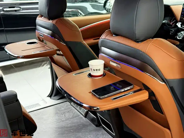 Toyota Granvia — Фото автомобиля 8