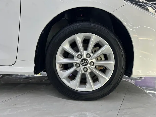 Toyota Corolla — Фото автомобиля 7