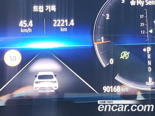 Renault Korea XM3 — Фото автомобиля 6