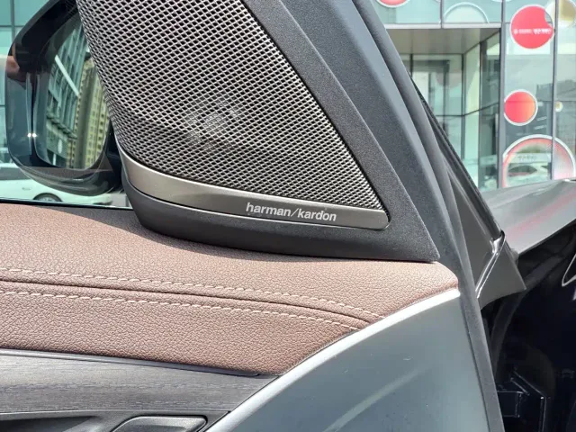 BMW 5 Series — Фото автомобиля 13