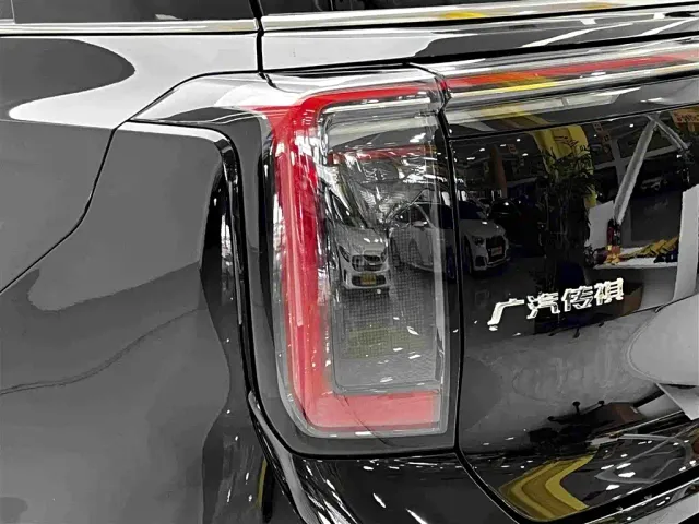 GAC Trumpchi Xiangwang S9 — Фото автомобиля 14