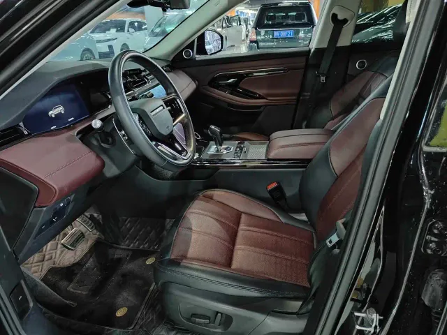 Land Rover Range Rover Evoque — Фото автомобиля 8