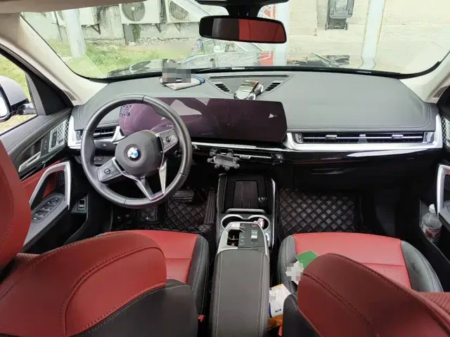BMW X1 — Фото автомобиля 12