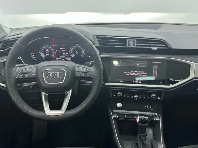 Audi Audi Q3 2022 35 TFSI Progressive Dynamic — Фото автомобиля 10