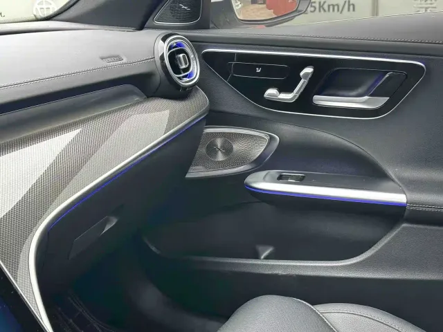 Mercedes-Benz C-Class — Фото автомобиля 18