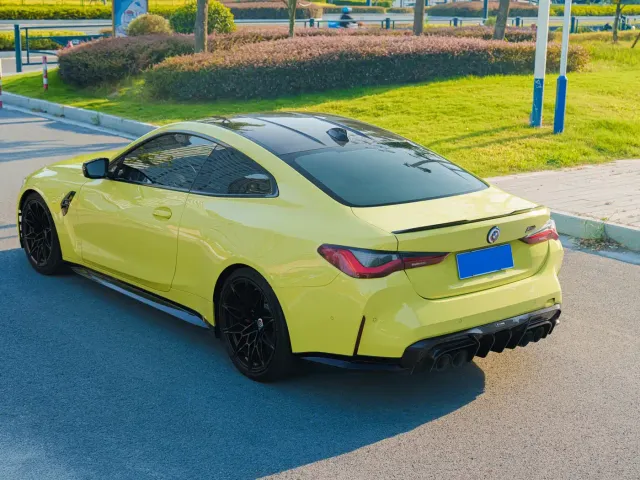 BMW M4 — Фото автомобиля 7