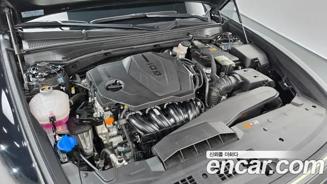 Hyundai Grandeur Grandeur (GN7) 2.5 Бензин 2WD — Фото автомобиля 6